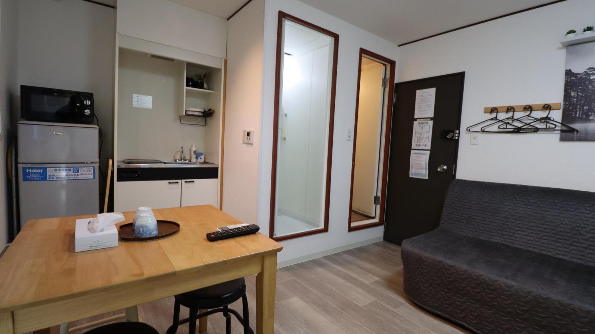 Holiday Anytel Shinjuku Токіо Екстер'єр фото