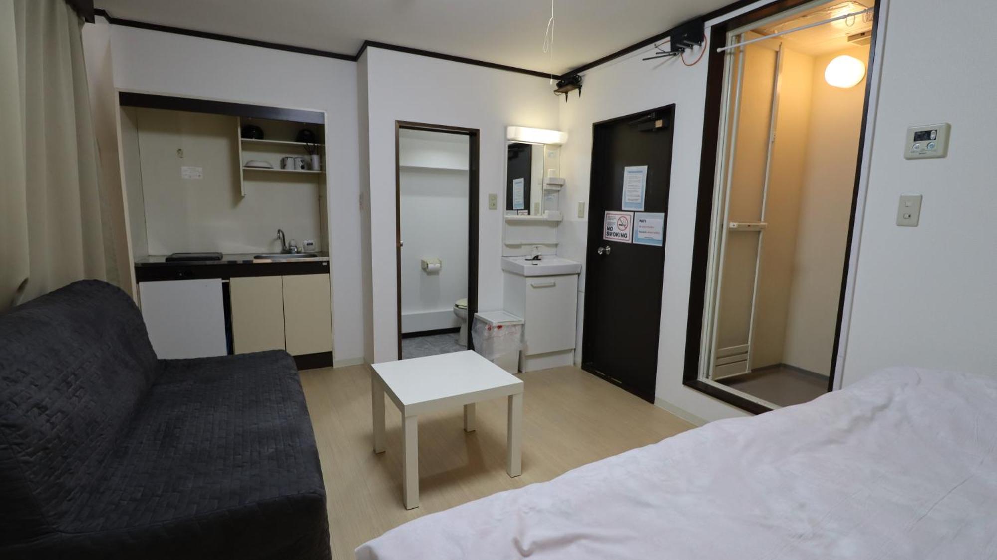 Holiday Anytel Shinjuku Токіо Екстер'єр фото