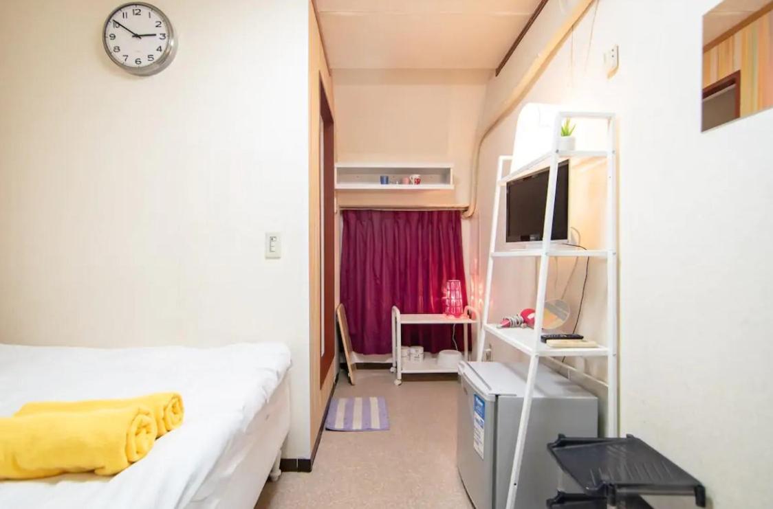 Holiday Anytel Shinjuku Токіо Екстер'єр фото