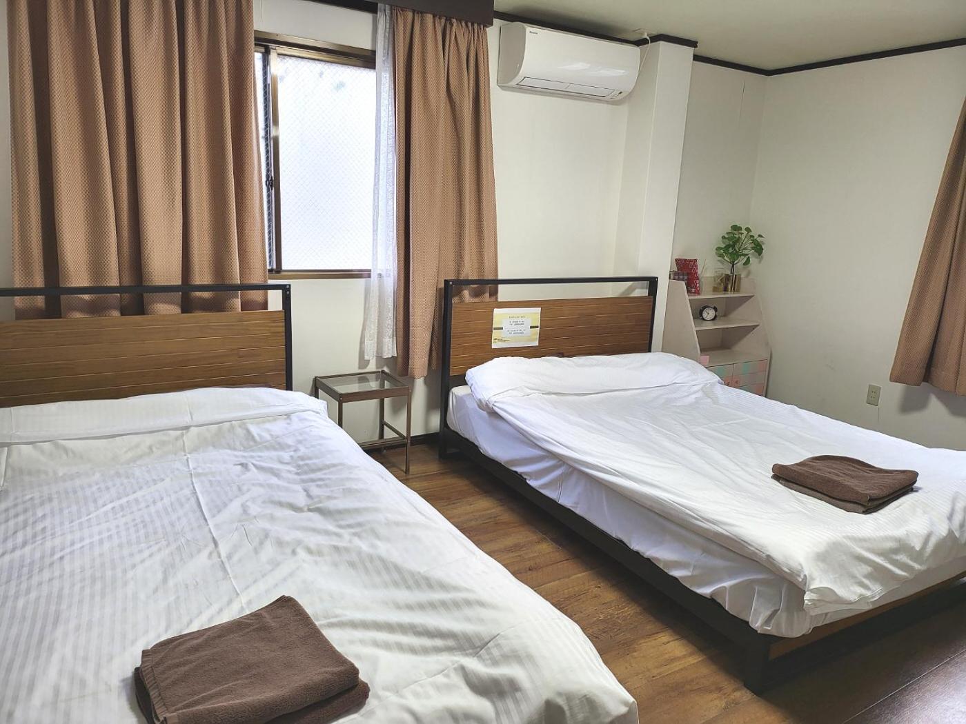Holiday Anytel Shinjuku Токіо Екстер'єр фото