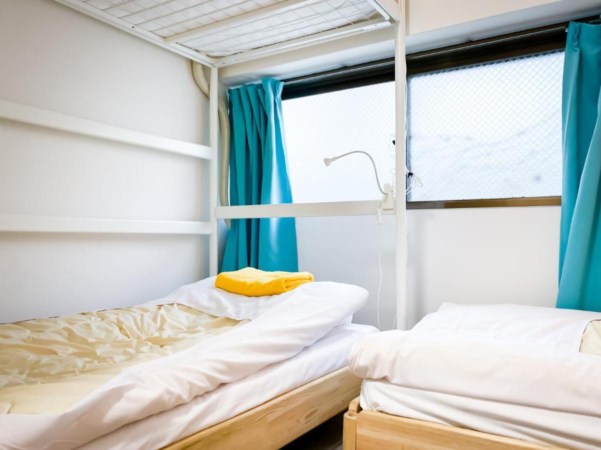 Holiday Anytel Shinjuku Токіо Екстер'єр фото