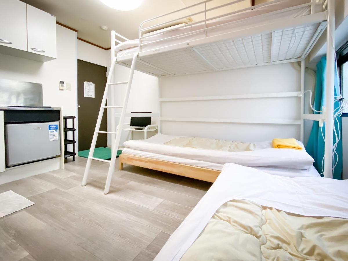 Holiday Anytel Shinjuku Токіо Екстер'єр фото