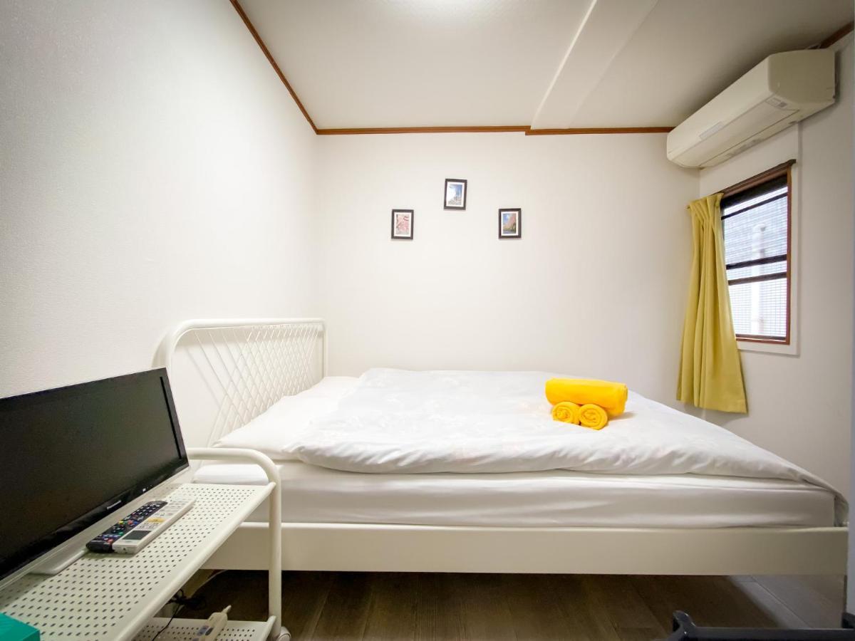 Holiday Anytel Shinjuku Токіо Екстер'єр фото