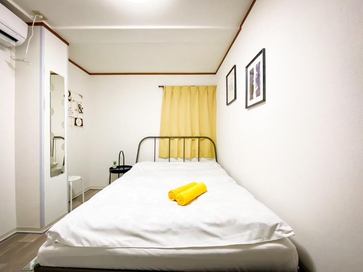 Holiday Anytel Shinjuku Токіо Екстер'єр фото